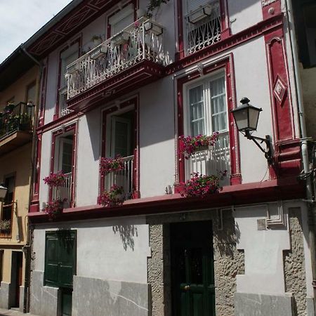 Appartamento La Casa Roja De Saioa Lekeitio Esterno foto