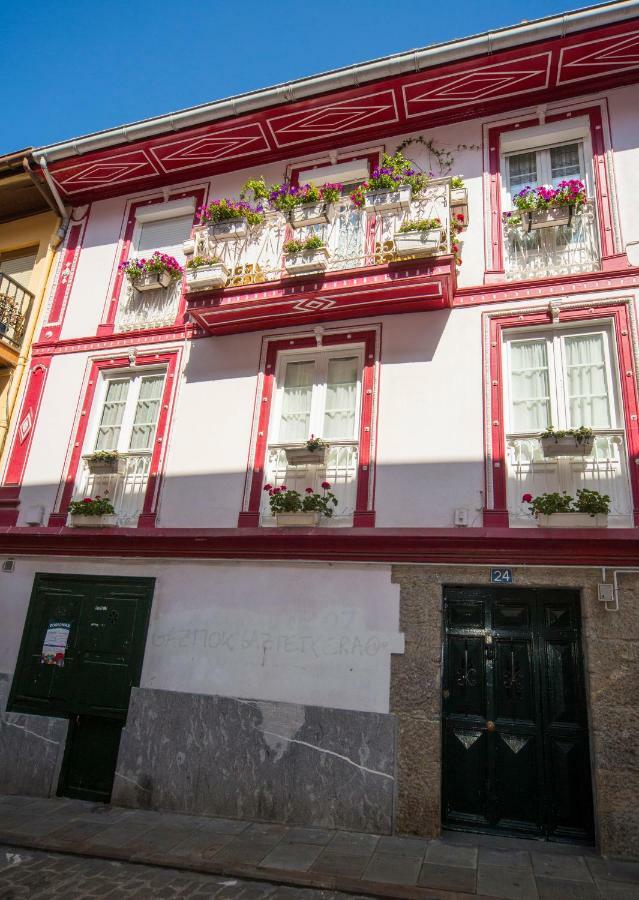 Appartamento La Casa Roja De Saioa Lekeitio Esterno foto